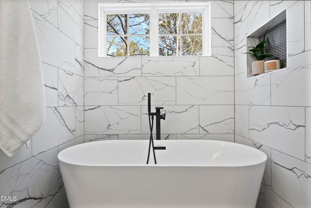 5029 Stonewood Pines Drive, Knightdale, NC 27545