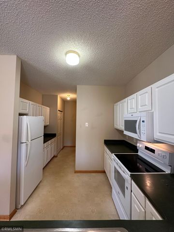 603 Providence Drive, Shakopee, MN 55379
