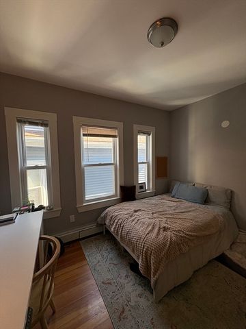 10 Greenville Street 2, Somerville, MA 02143