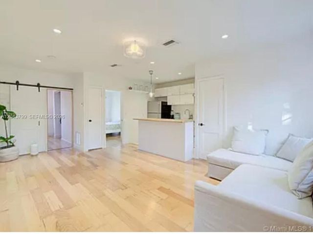840 Michigan Avenue 7, Miami Beach, FL 33139