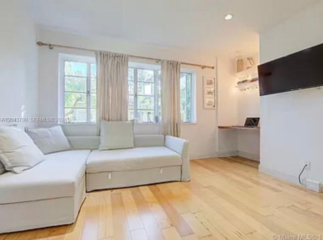 840 Michigan Avenue 7, Miami Beach, FL 33139