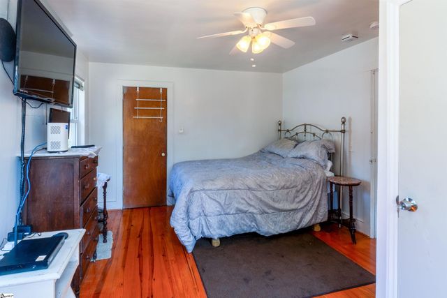 301 Lee Street, Pickens, SC 29671