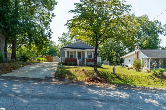 301 Lee Street, Pickens, SC 29671