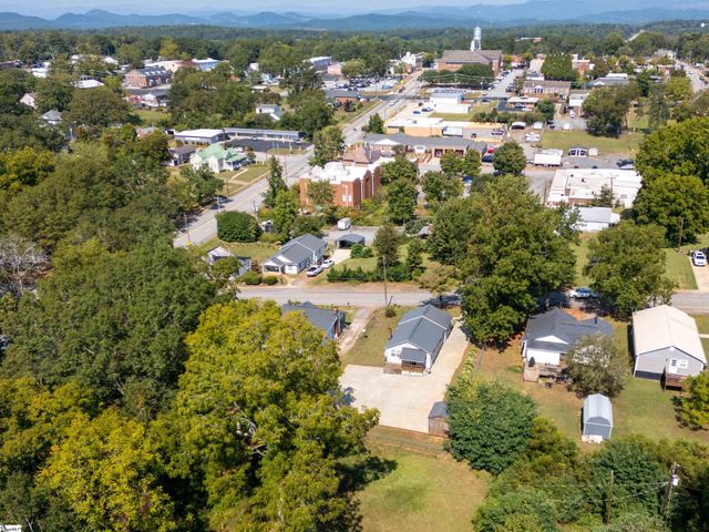 301 Lee Street, Pickens, SC 29671
