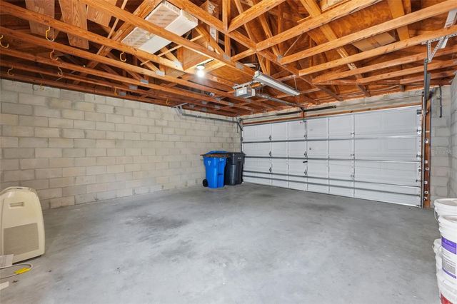 10111 HAYFIELD WAY, Tampa, FL 33626