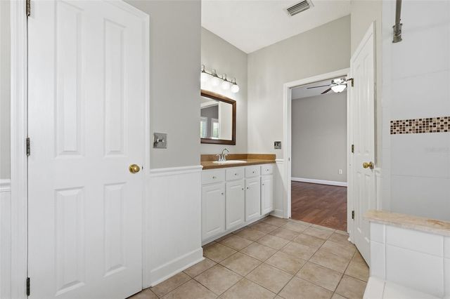 10111 HAYFIELD WAY, Tampa, FL 33626