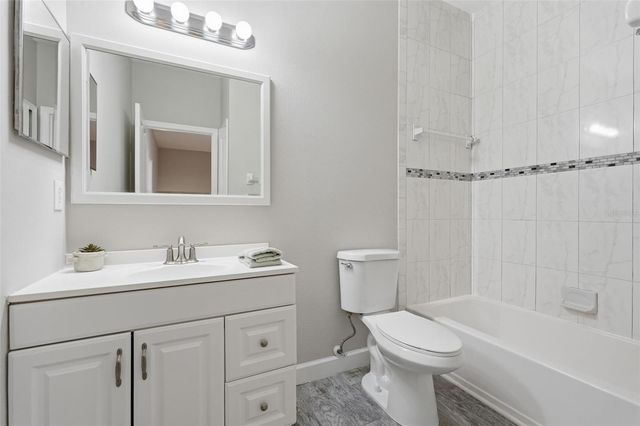 10111 HAYFIELD WAY, Tampa, FL 33626