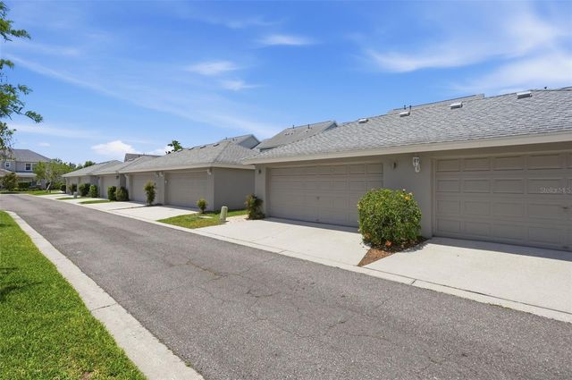 10111 HAYFIELD WAY, Tampa, FL 33626