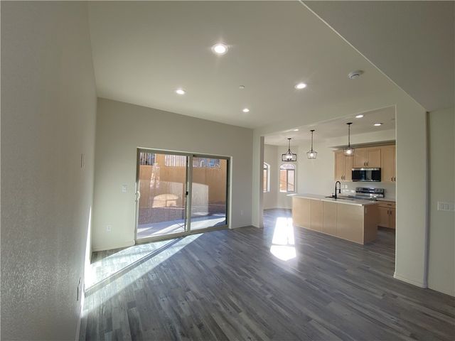 890 Florence Avenue 103, Bullhead City, AZ 86429