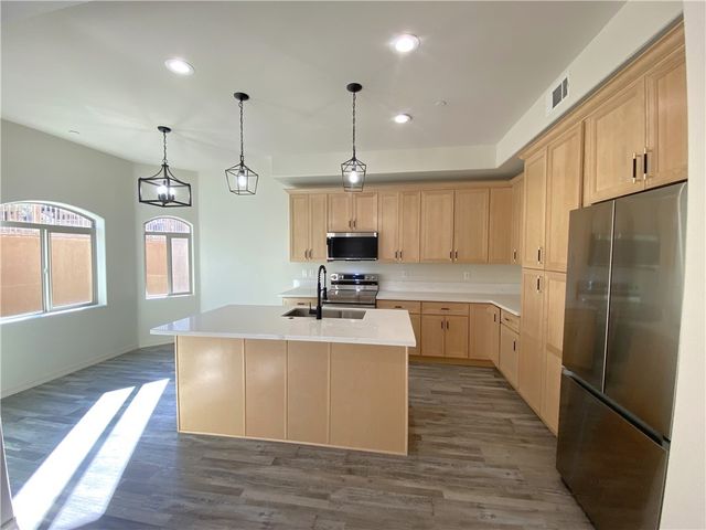 890 Florence Avenue 103, Bullhead City, AZ 86429