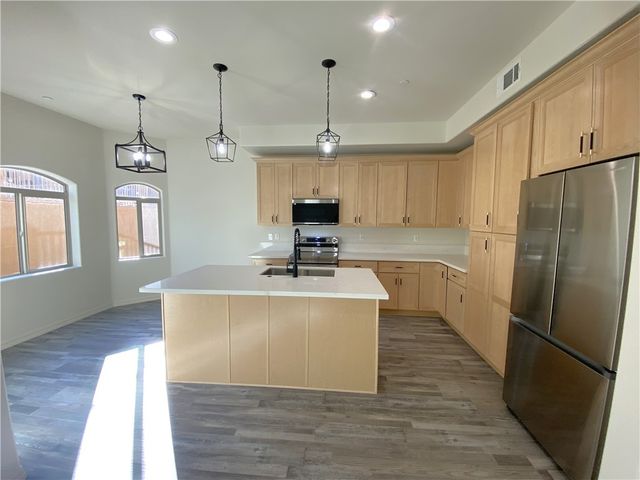 890 Florence Avenue 103, Bullhead City, AZ 86429