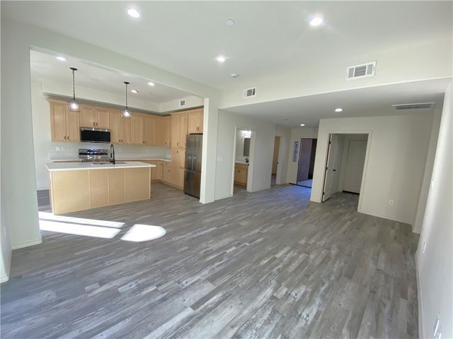 890 Florence Avenue 103, Bullhead City, AZ 86429