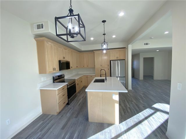 890 Florence Avenue 103, Bullhead City, AZ 86429