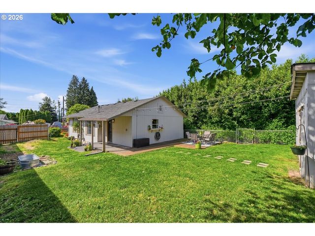 1023 B St, Washougal, WA 98671