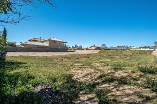 13145 Autumn Leaves Ave, Victorville, CA 92395