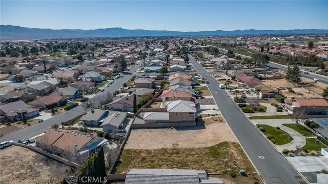 13145 Autumn Leaves Ave, Victorville, CA 92395