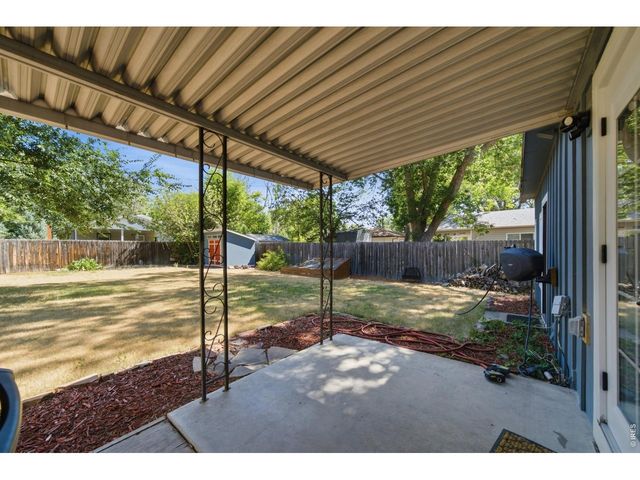 545 E 11th St, Loveland, CO 80537