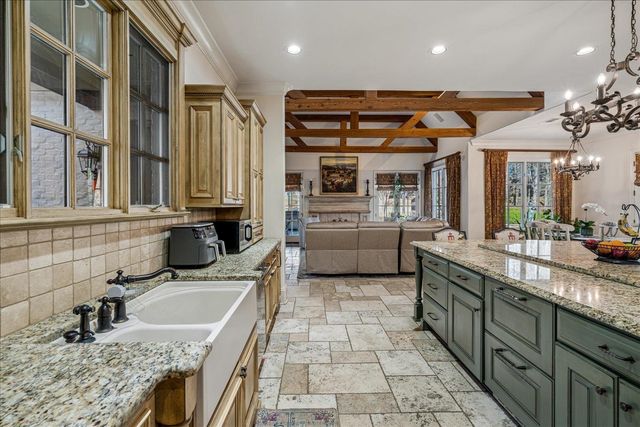 315 MOUNTAIN BROOK CV, Eads, TN 38028