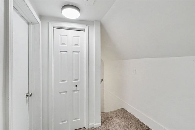 570 Valley Avenue, Grand Rapids, MI 49504