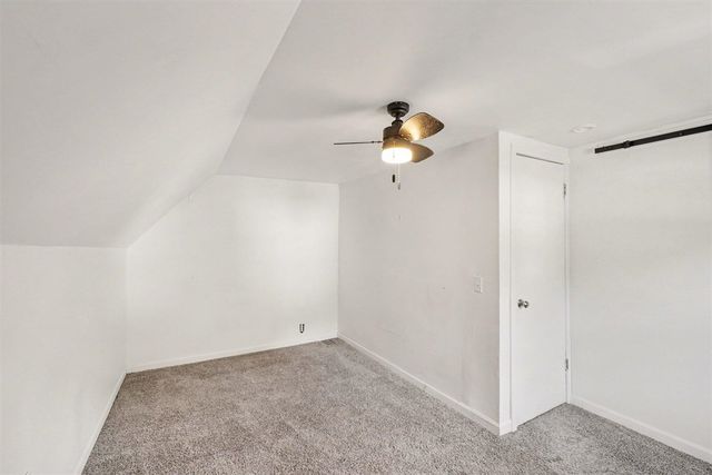 570 Valley Avenue, Grand Rapids, MI 49504