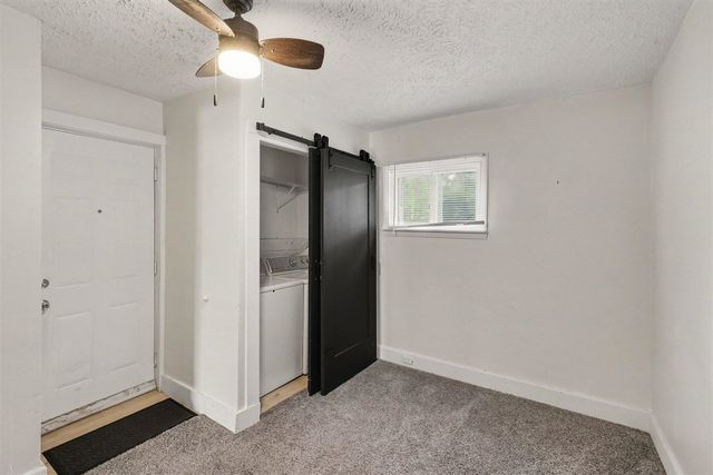 570 Valley Avenue, Grand Rapids, MI 49504