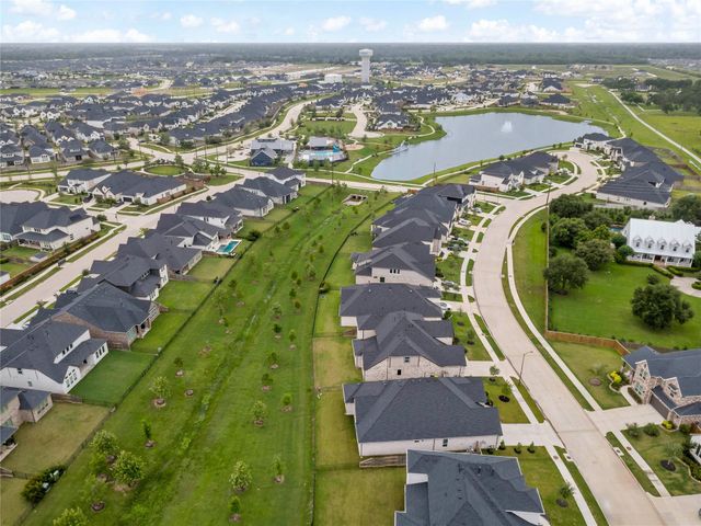 7327 Sunny Oak Lane, Fulshear, TX 77441