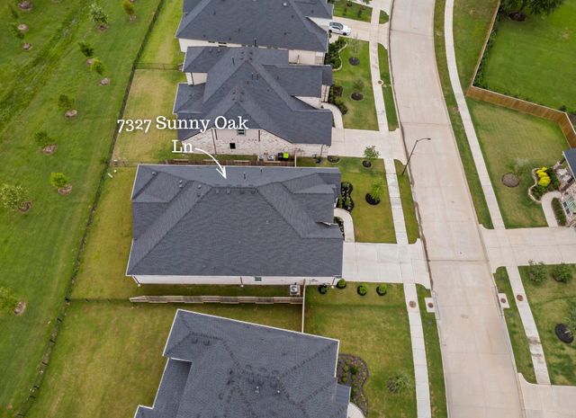 7327 Sunny Oak Lane, Fulshear, TX 77441