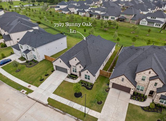 7327 Sunny Oak Lane, Fulshear, TX 77441