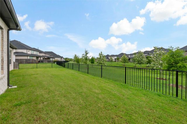 7327 Sunny Oak Lane, Fulshear, TX 77441