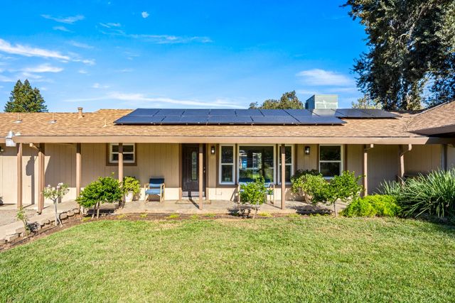 6141 Lincoln Ave, Carmichael, CA 95608