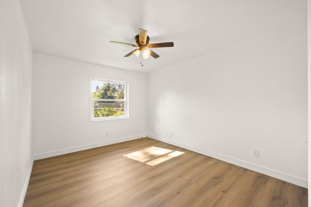 6141 Lincoln Ave, Carmichael, CA 95608