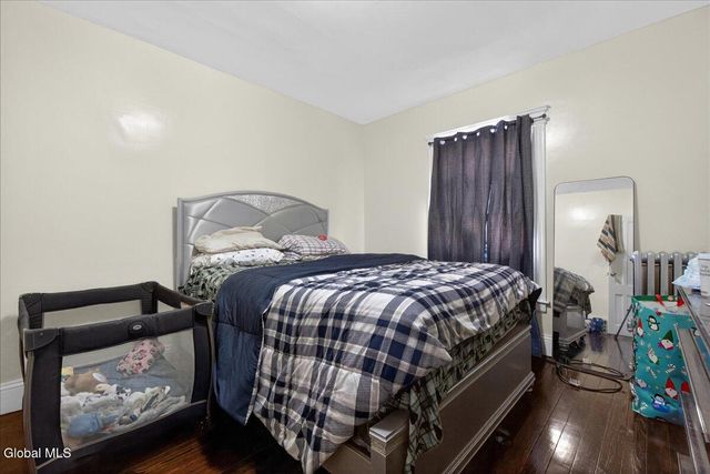 118 Linden Street, Schenectady, NY 12304