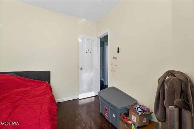 118 Linden Street, Schenectady, NY 12304