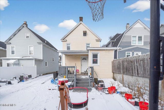 118 Linden Street, Schenectady, NY 12304