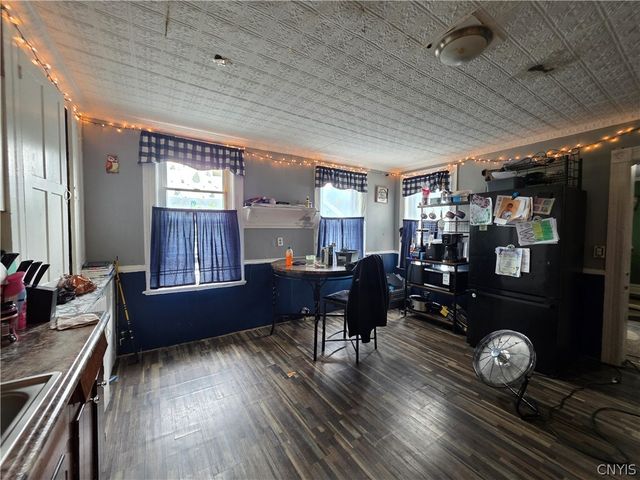 615 Saratoga Street, Utica, NY 13502