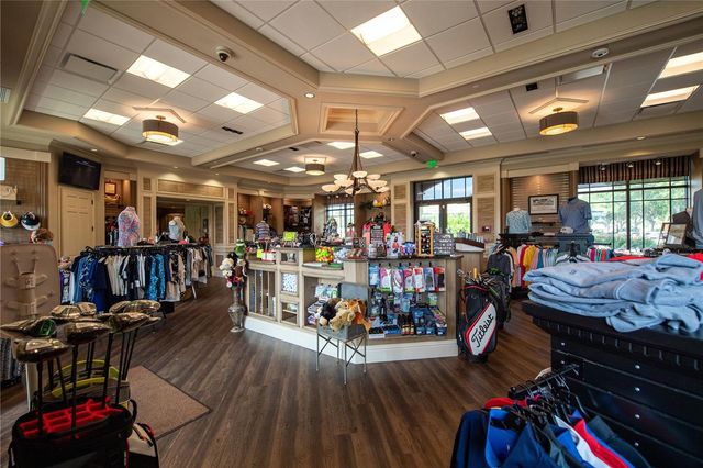 5221 MAHOGANY RUN AVENUE 215, Sarasota, FL 34241