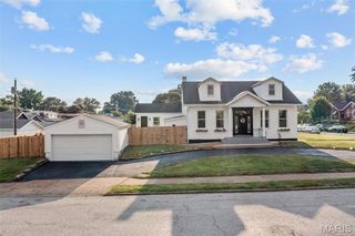 6403 Macklind Avenue, St Louis, MO 63109