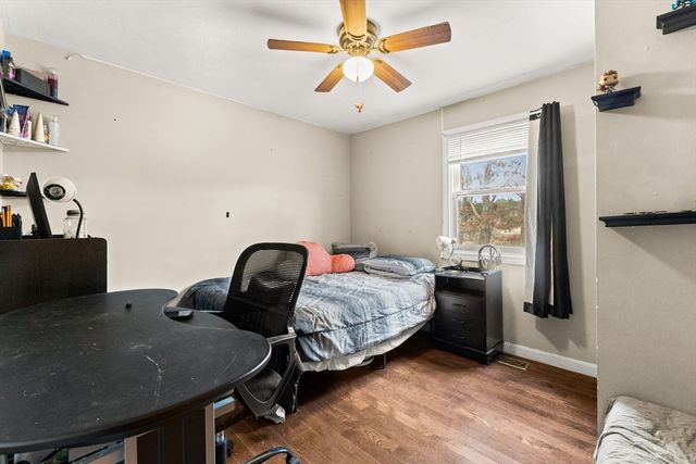 163 Lake Dr, Plymouth, MA 02360