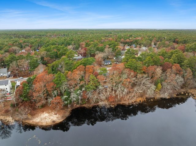 163 Lake Dr, Plymouth, MA 02360