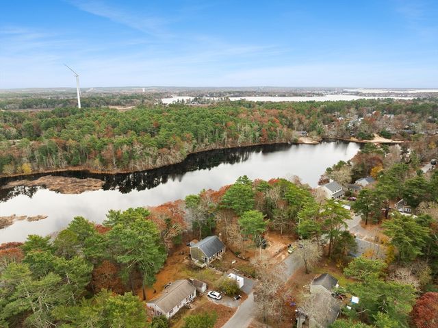 163 Lake Dr, Plymouth, MA 02360