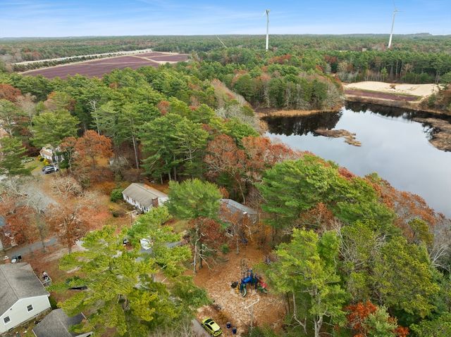 163 Lake Dr, Plymouth, MA 02360