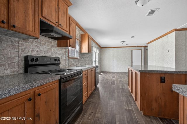 69 AZALEA Avenue, Middleburg, FL 32068