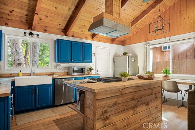 42744 La Placida, Big Bear Lake, CA 92315