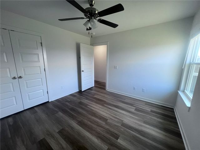 2802 N Teresa Drive A, Siloam Springs, AR 72761