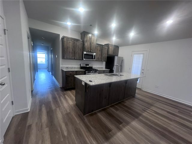 2802 N Teresa Drive A, Siloam Springs, AR 72761