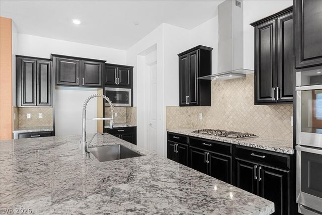 72 Reflection Cove Drive, Henderson, NV 89011