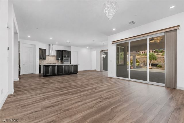 72 Reflection Cove Drive, Henderson, NV 89011