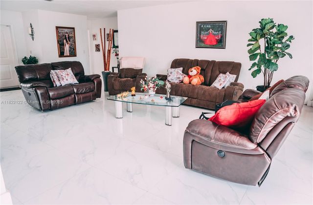 10770 SW 172nd St, Miami, FL 33157