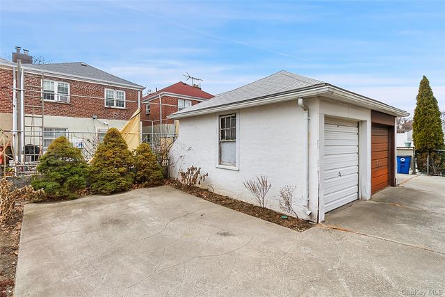 1641 Hone Avenue, Bronx, NY 10461