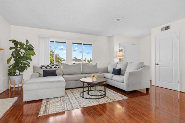 826 Floyd, Chula Vista, CA 91910